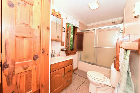 44 Oak Ridge Road Madison NH 03849