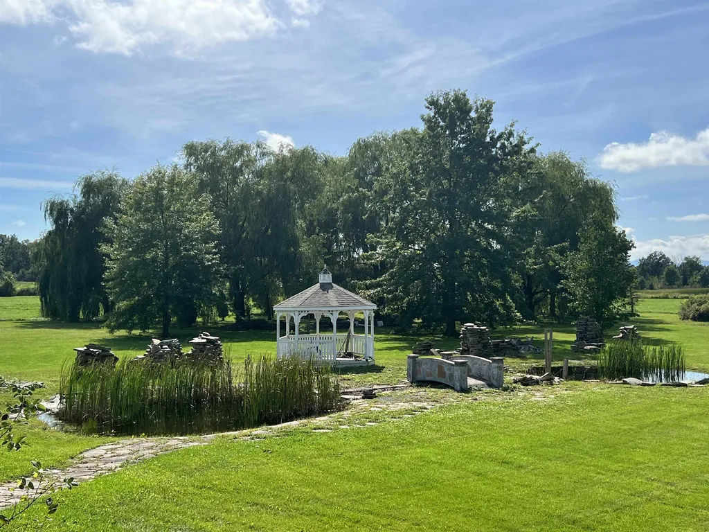 515 Greenbush Road Ferrisburgh VT 05456