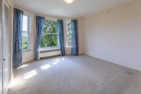 8 Pleasant Street Hanover NH 03755