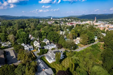8 Pleasant Street Hanover NH 03755