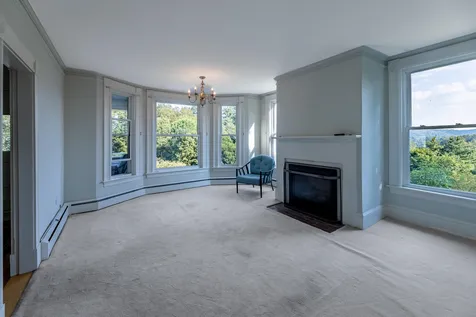 8 Pleasant Street Hanover NH 03755