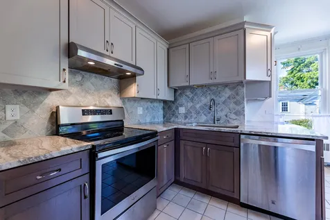 8 Pleasant Street Hanover NH 03755