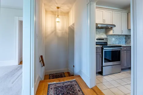 8 Pleasant Street Hanover NH 03755