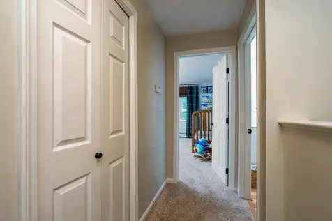 54b Lindsey Way Goffstown NH 03045