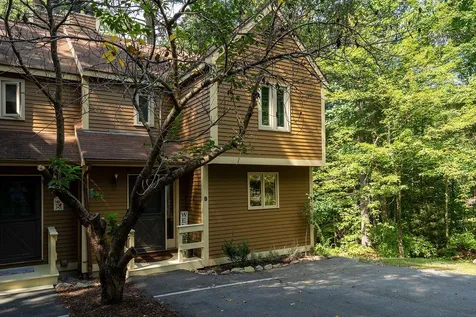 54b Lindsey Way Goffstown NH 03045