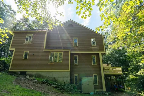 54b Lindsey Way Goffstown NH 03045