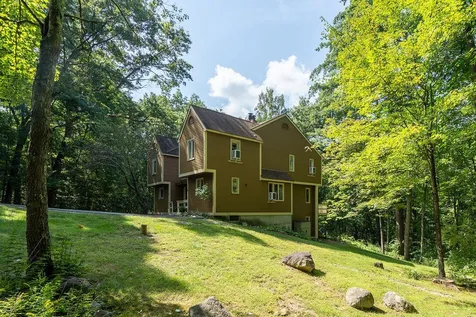 54b Lindsey Way Goffstown NH 03045