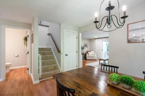 54b Lindsey Way Goffstown NH 03045