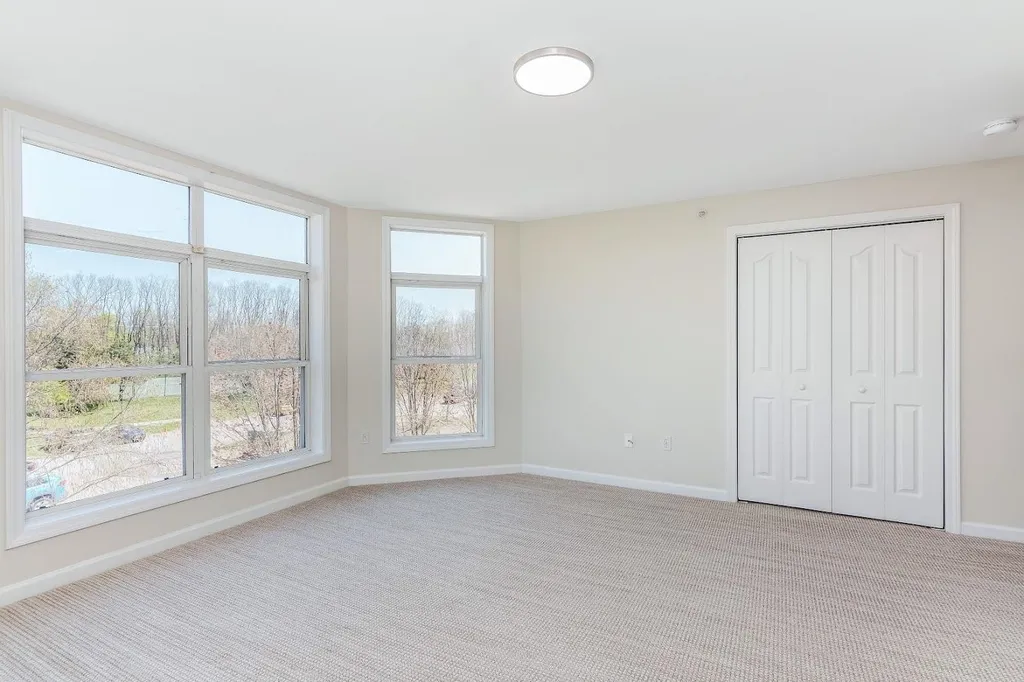 69 Claire Pointe Road Burlington VT 05408
