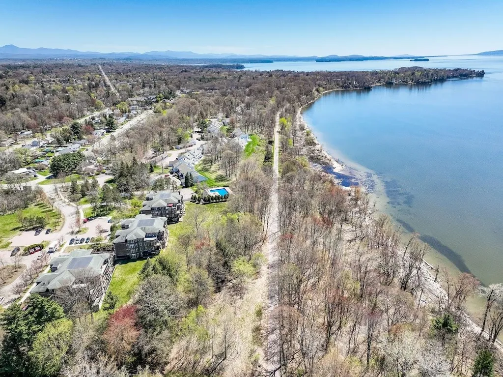 69 Claire Pointe Road Burlington VT 05408