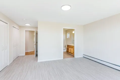 69 Claire Pointe Road Burlington VT 05408
