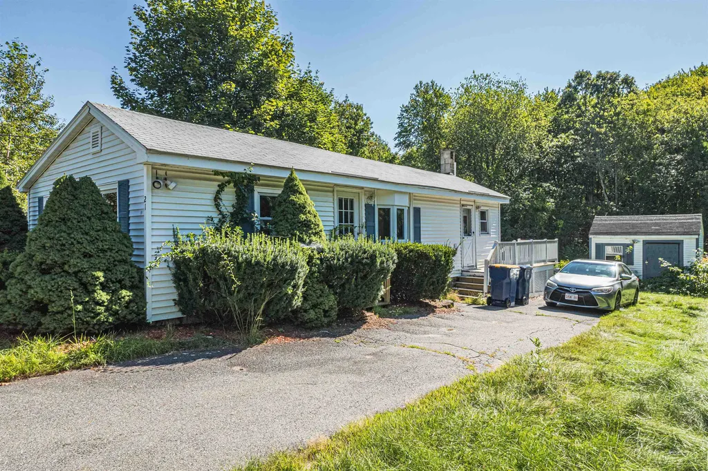 21 Main Street Plaistow NH 03865