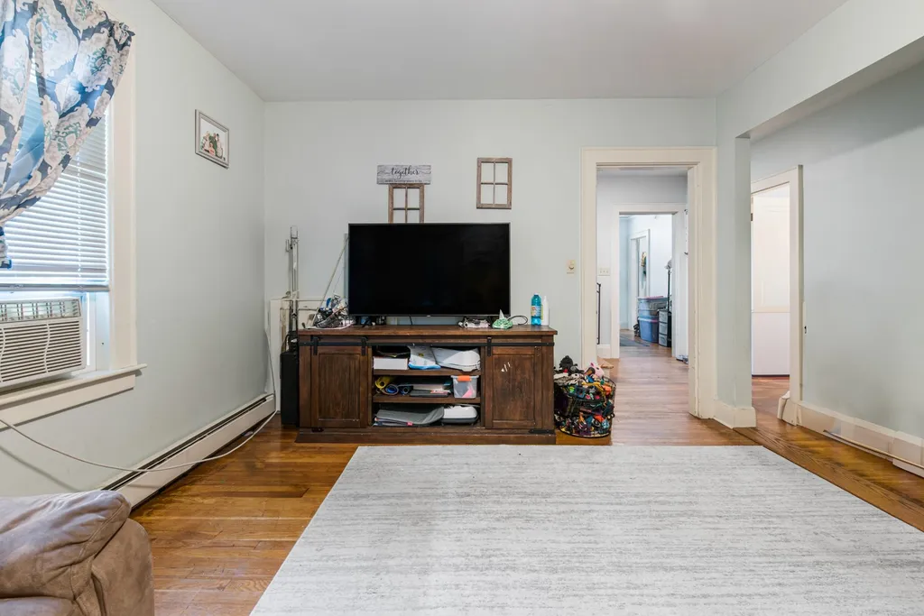10 Greenfield Road Bennington NH 03442