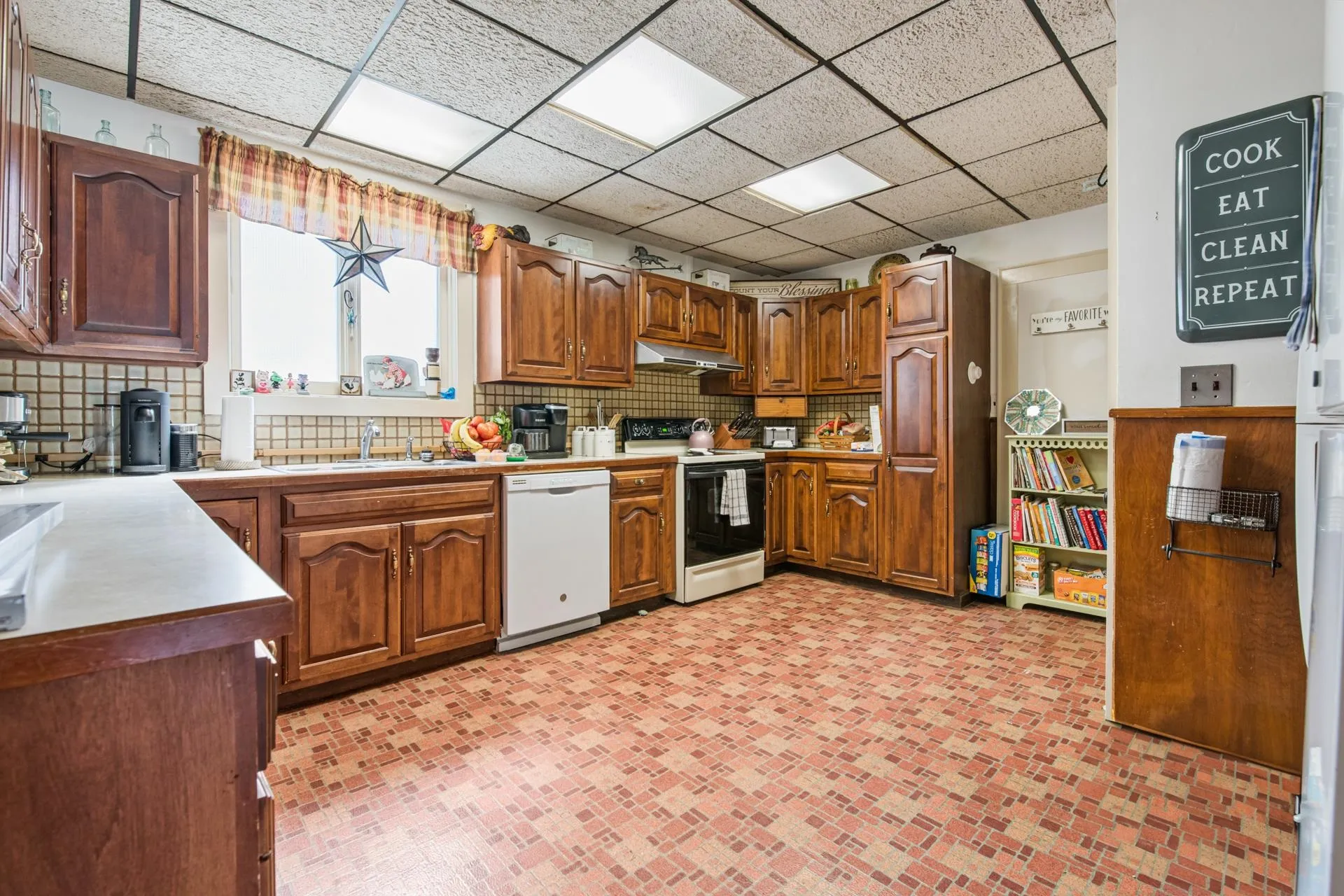 10 Greenfield Road Bennington NH 03442