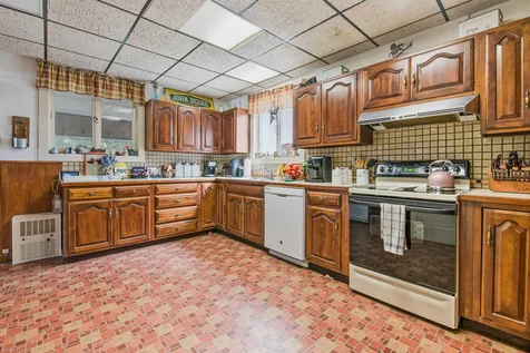 10 Greenfield Road Bennington NH 03442