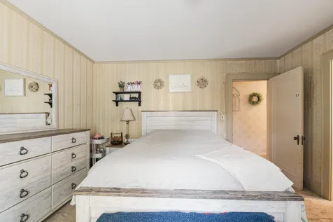 10 Greenfield Road Bennington NH 03442