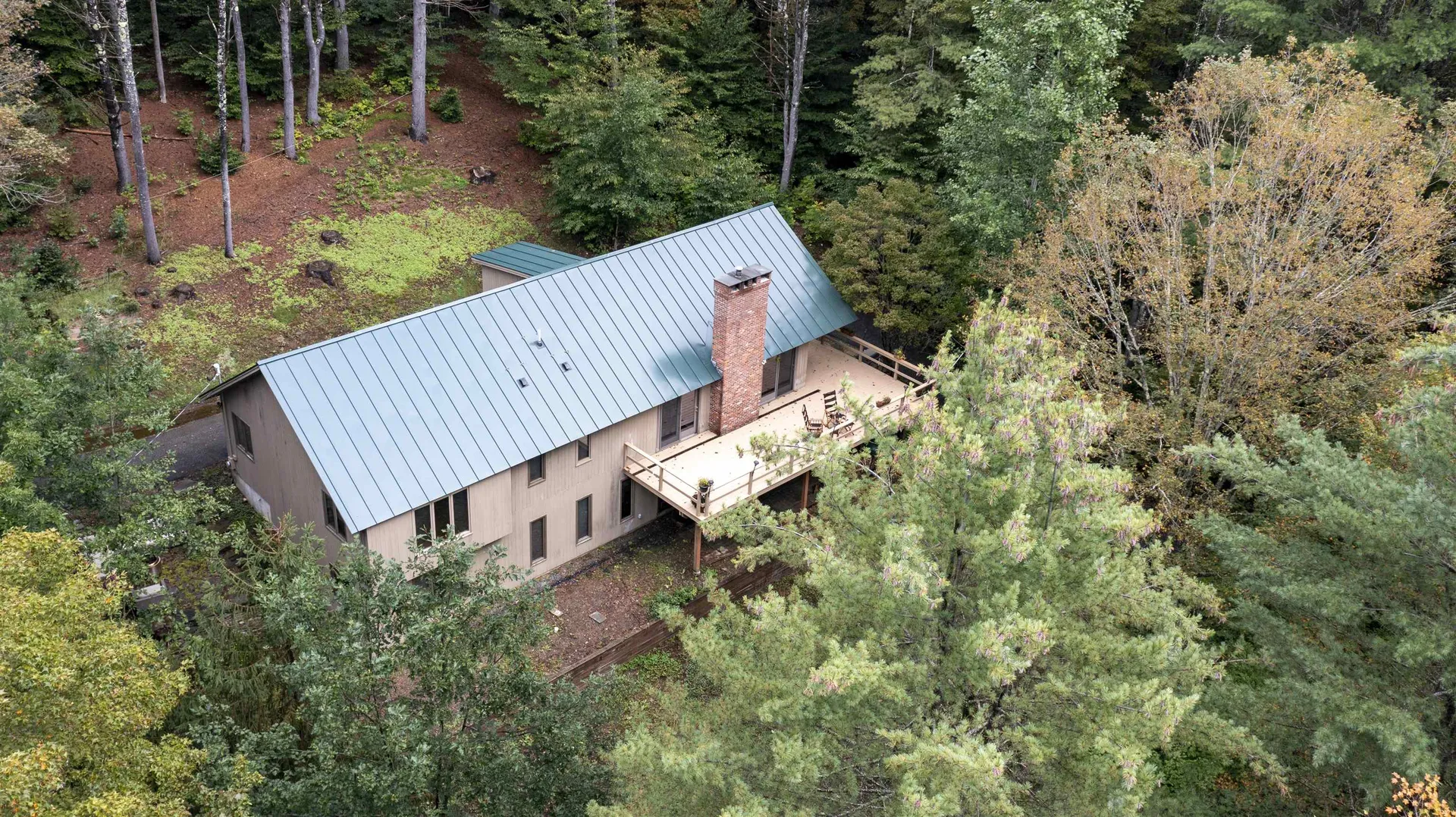 88 Angell Trail Hartford VT 05059