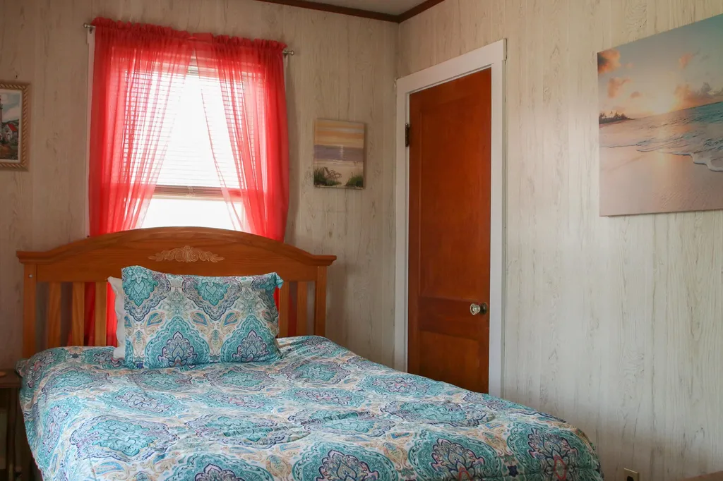 55 Woodstock Street Hampton NH 03842