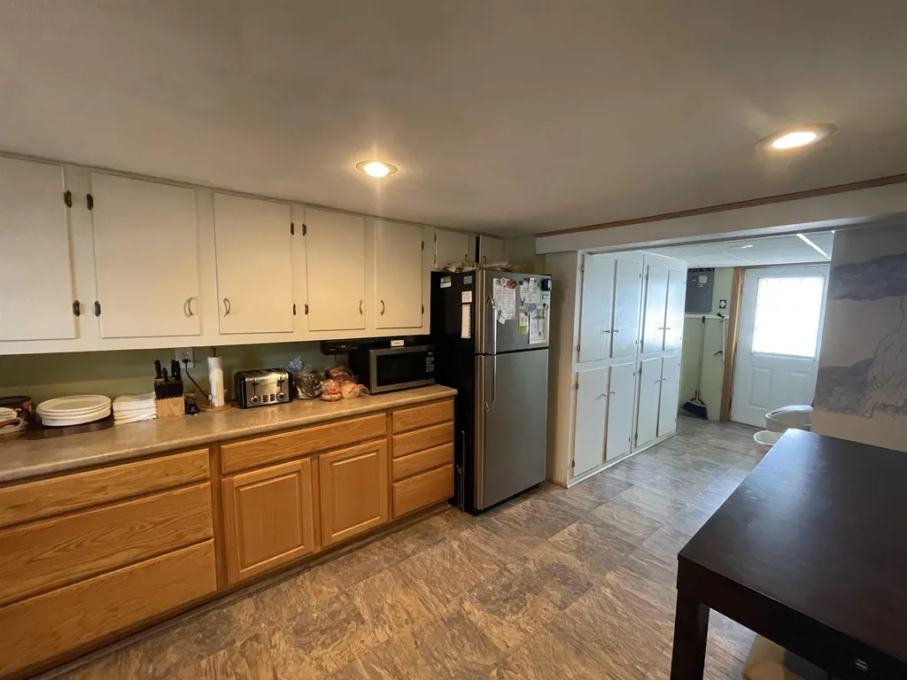 55 Woodstock Street Hampton NH 03842