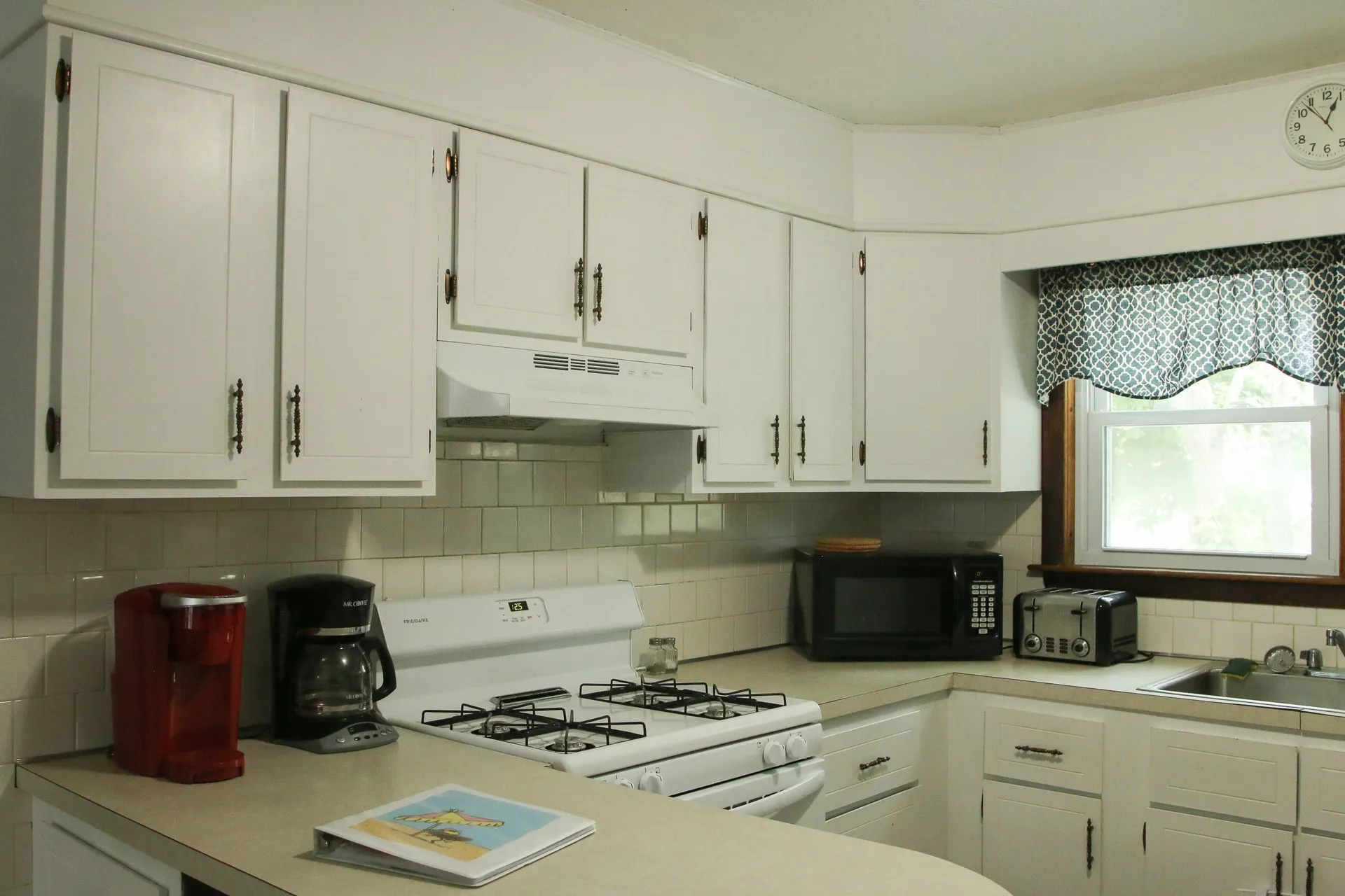55 Woodstock Street Hampton NH 03842