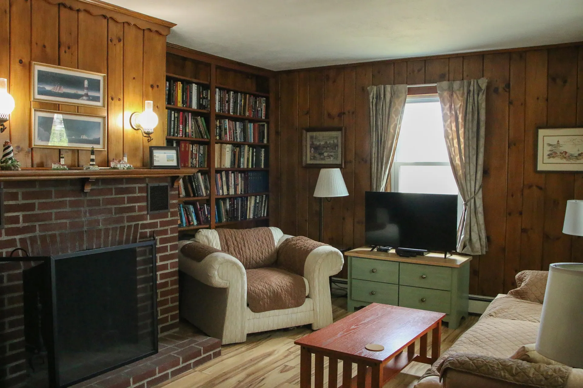 55 Woodstock Street Hampton NH 03842
