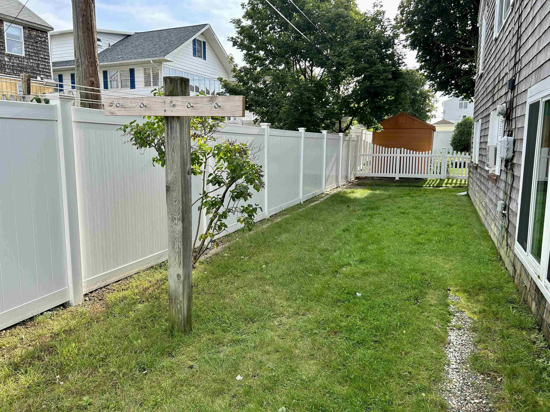 55 Woodstock Street Hampton NH 03842
