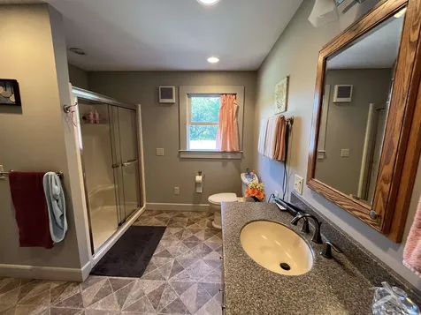 64 Maple Street Chester VT 05143