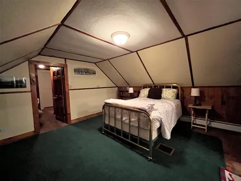 64 Maple Street Chester VT 05143