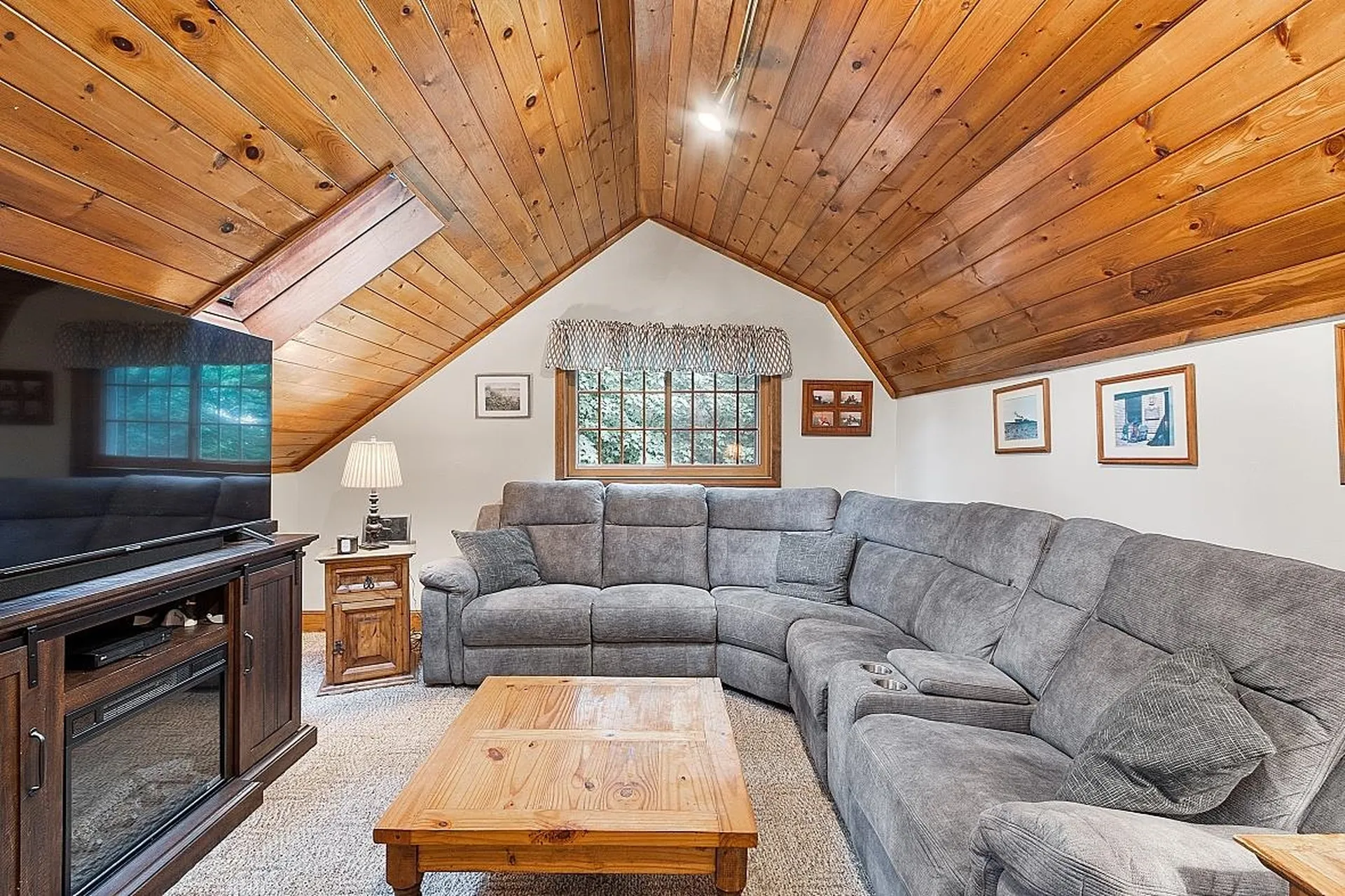 15 Oxbow Lane Derry NH 03038