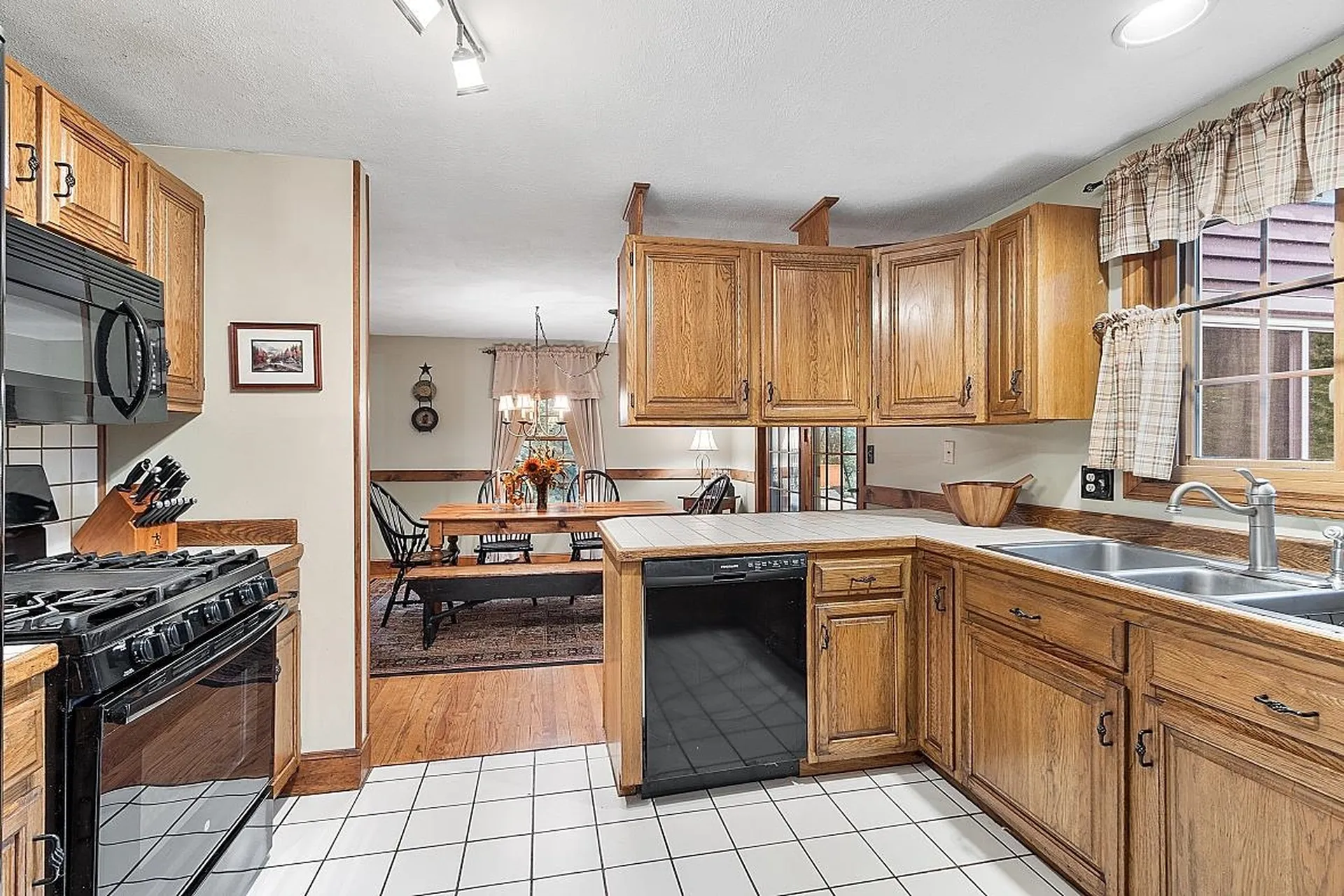 15 Oxbow Lane Derry NH 03038