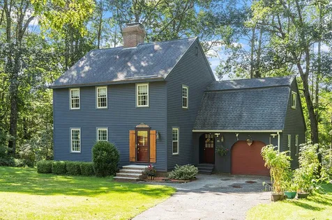 15 Oxbow Lane Derry NH 03038
