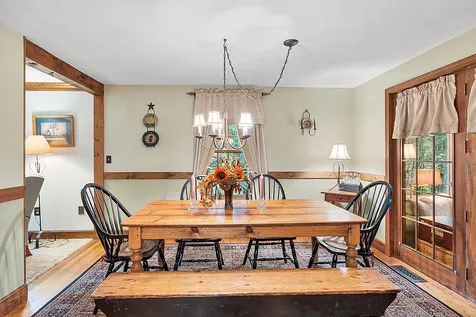 15 Oxbow Lane Derry NH 03038