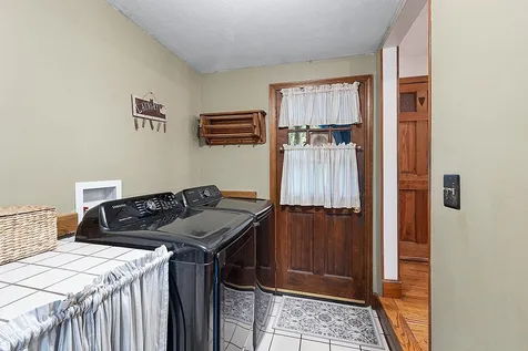 15 Oxbow Lane Derry NH 03038