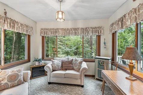 15 Oxbow Lane Derry NH 03038