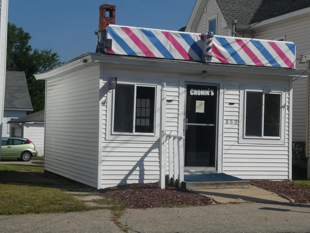 860 Somerville Street Manchester NH 03103