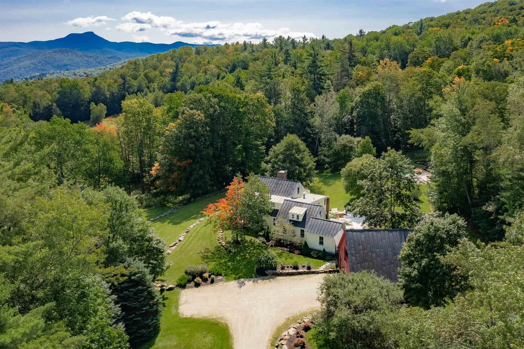 679 Old County Lane Richmond VT 05477