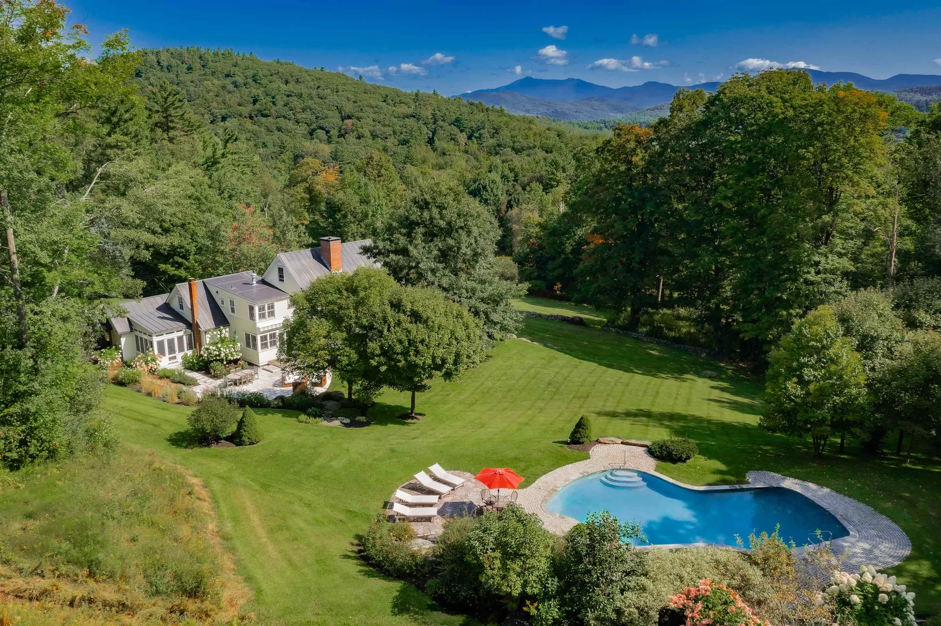 679 Old County Lane Richmond VT 05477