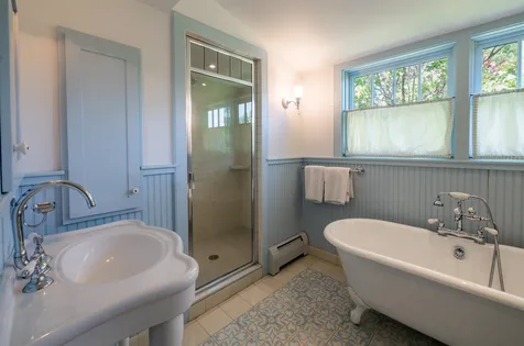 679 Old County Lane Richmond VT 05477