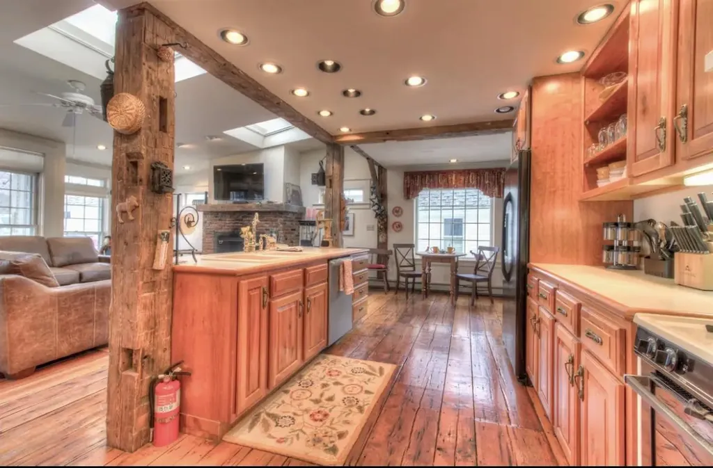 41 Lawrence Hill Road Weston VT 05161