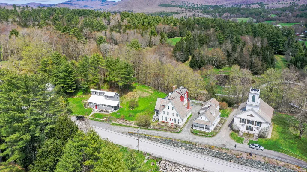 41 Lawrence Hill Road Weston VT 05161