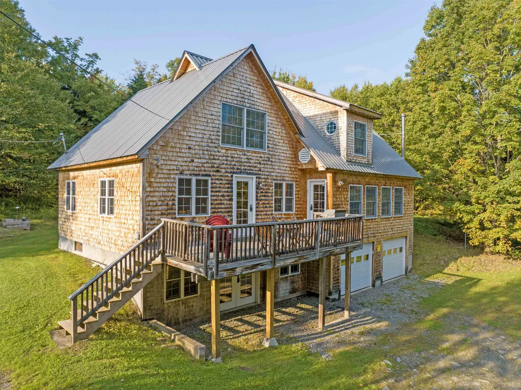 64 Merrill Road Pittsburg NH 03592