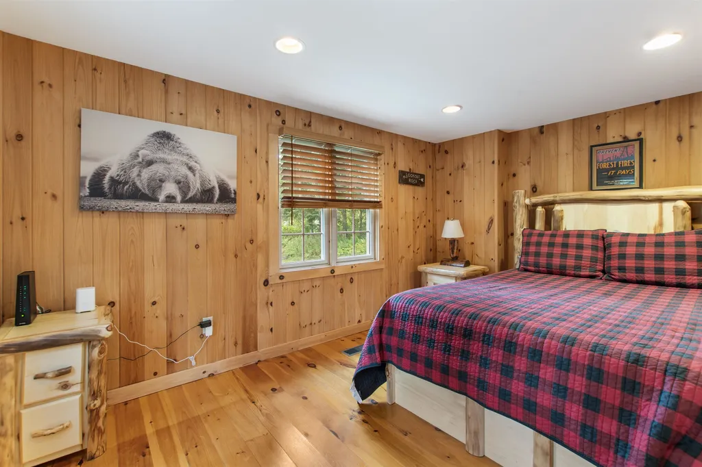 64 Merrill Road Pittsburg NH 03592