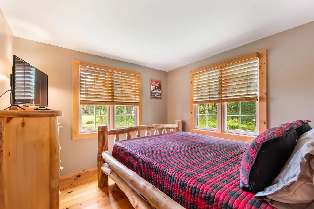 64 Merrill Road Pittsburg NH 03592