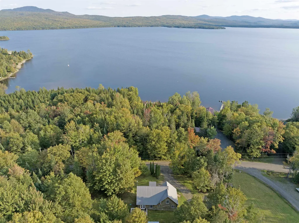 64 Merrill Road Pittsburg NH 03592