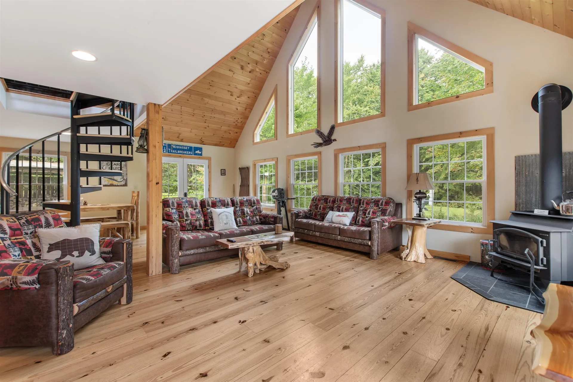 64 Merrill Road Pittsburg NH 03592