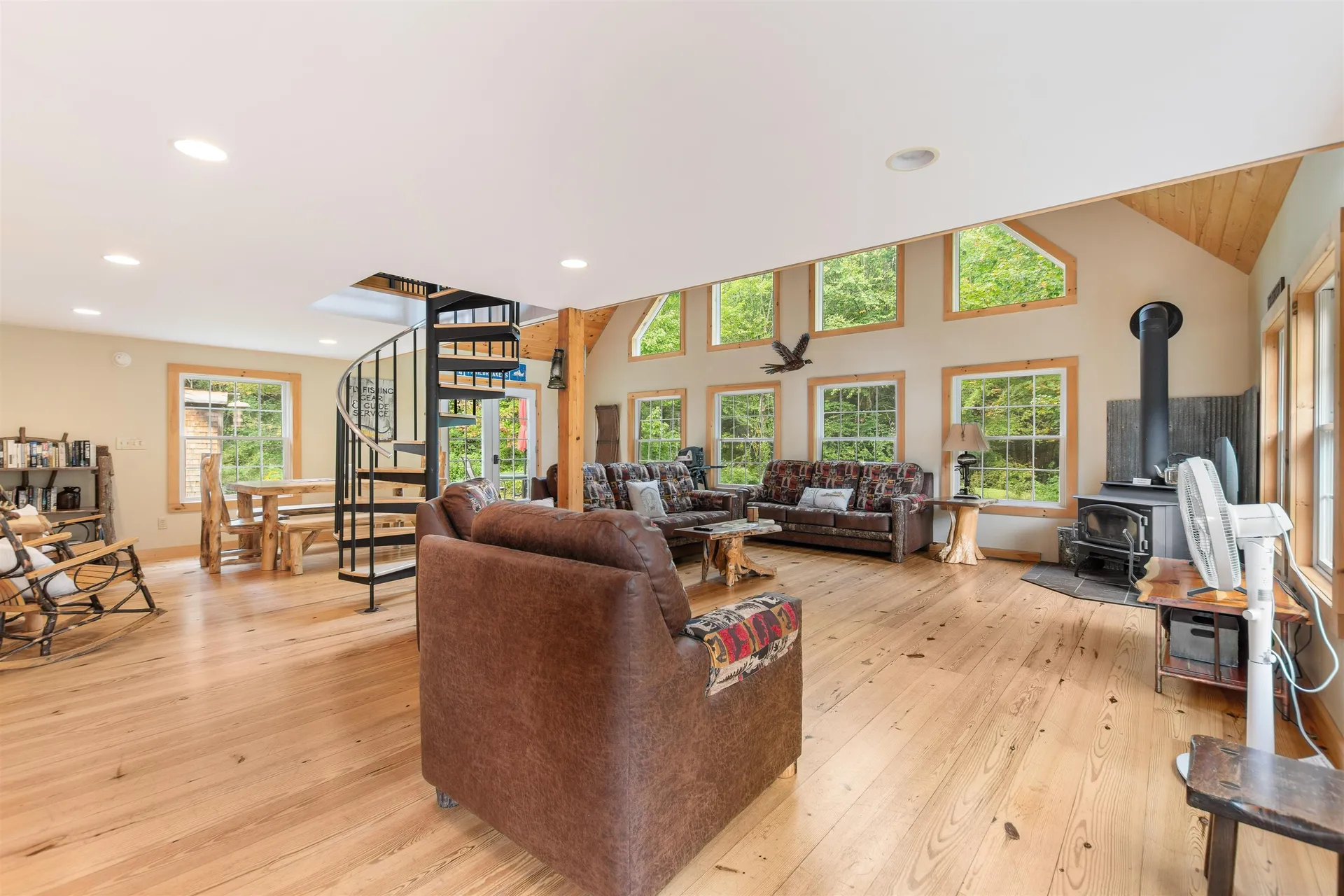 64 Merrill Road Pittsburg NH 03592