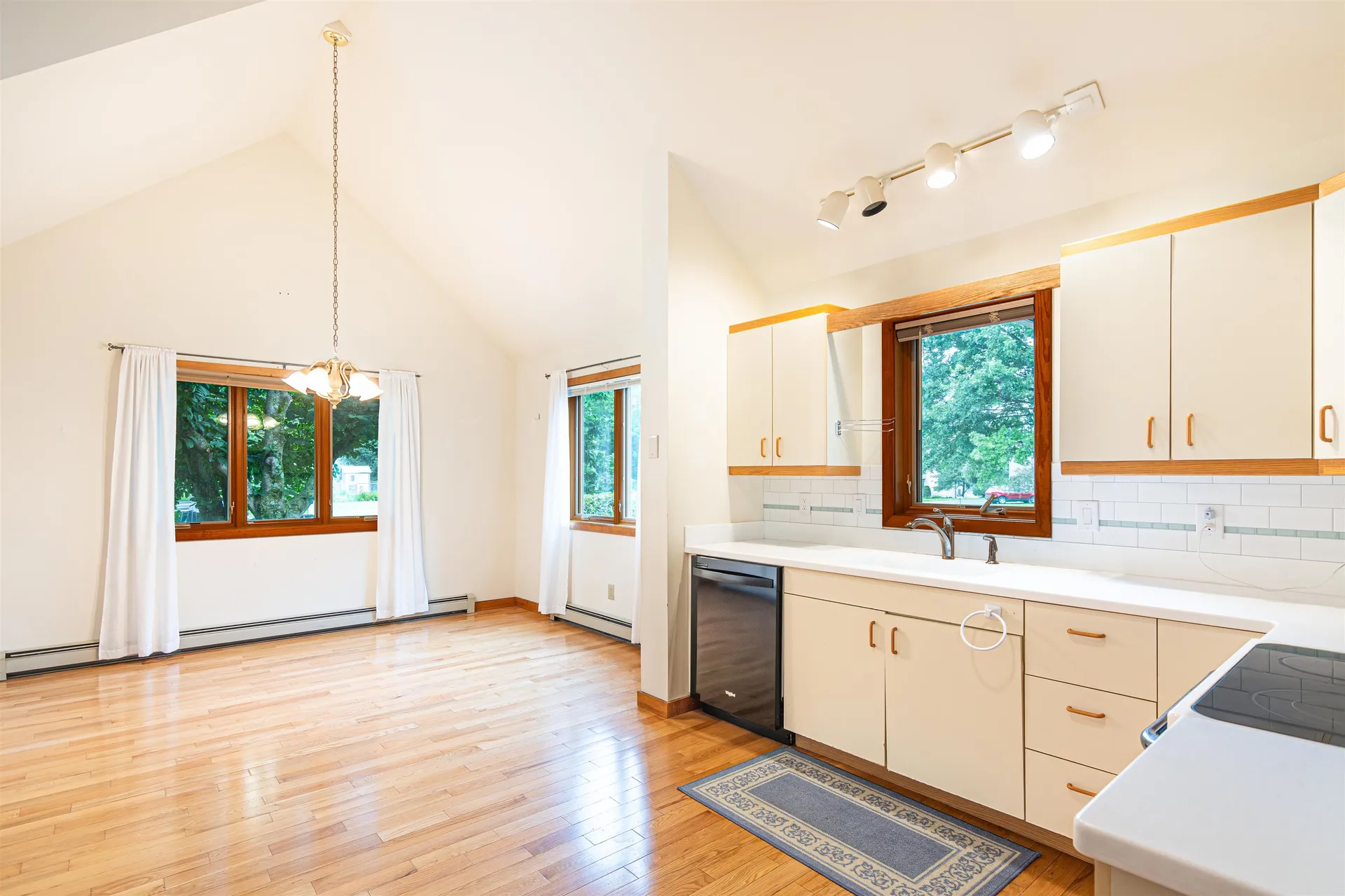 177 Country Meadows Colchester VT 05446