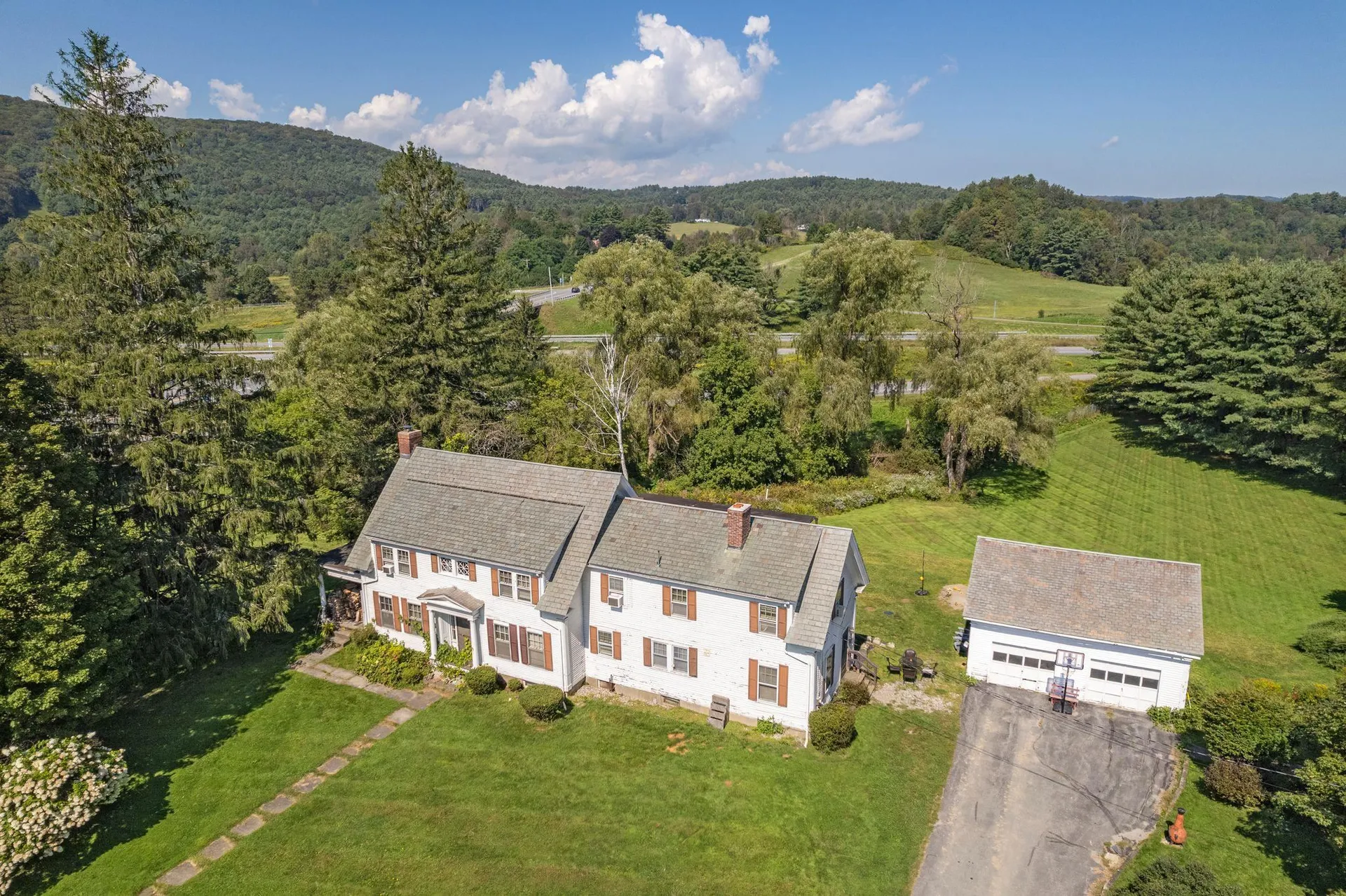 5 42nd Street Hartland VT 05048