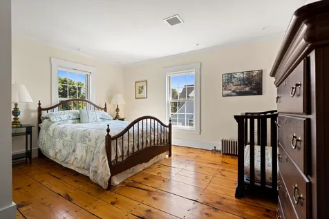 7 Atlantic Avenue North Hampton NH 03862