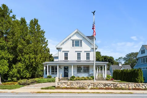 7 Atlantic Avenue North Hampton NH 03862